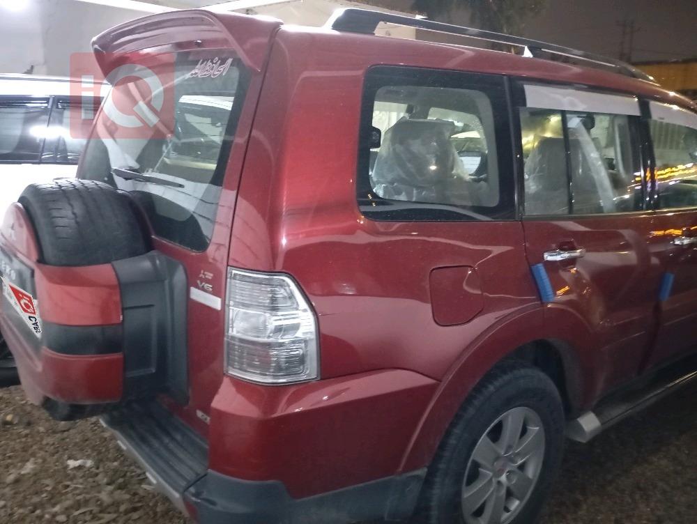 ميتسوبيشي باجيرو